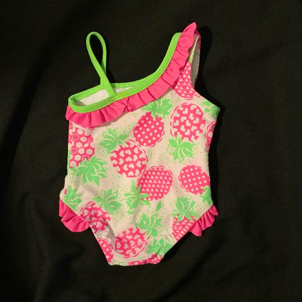 Swim suit - Picture 4 of 5